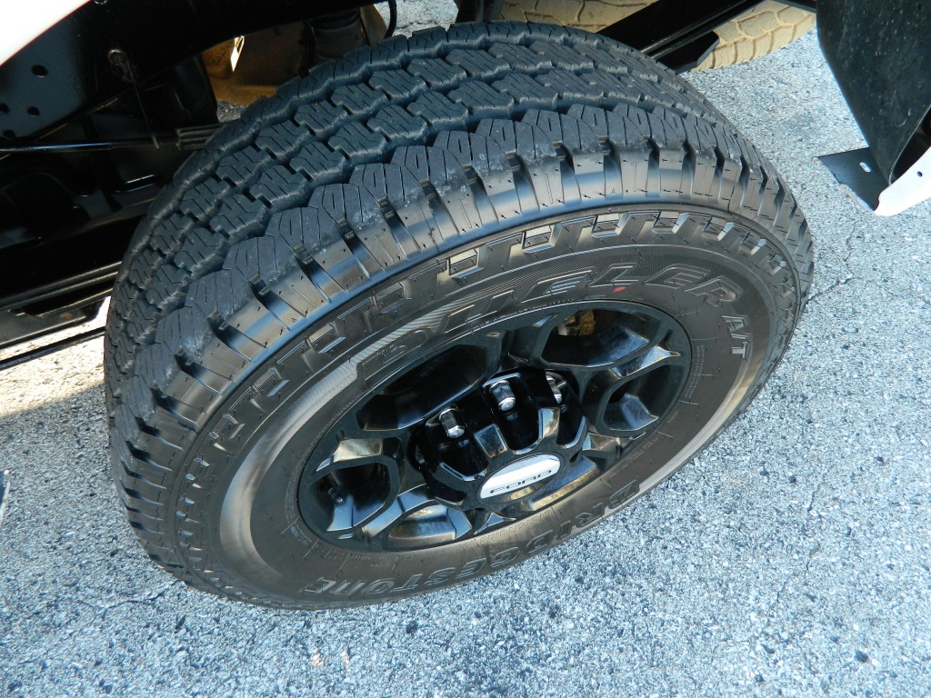 2013 Ford F-250 Lariat photo 11