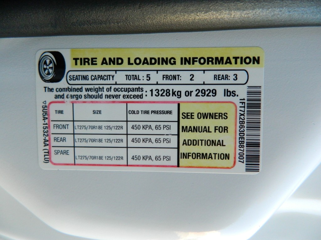 2013 Ford F-250 Lariat photo 23