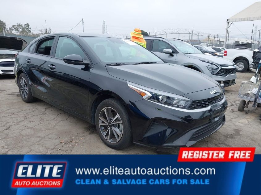2023 KIA FORTE