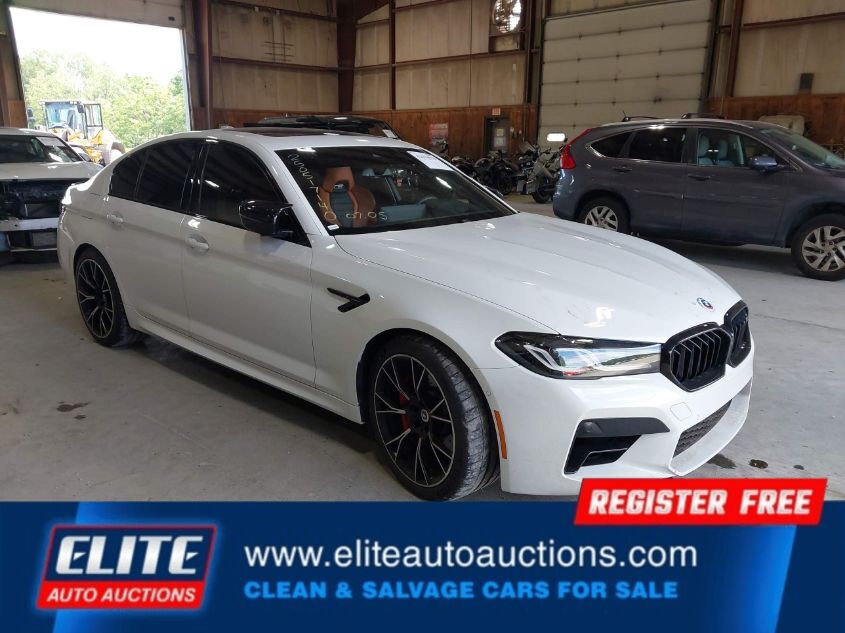 2023 BMW M5