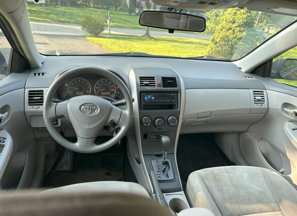 2009 Toyota Corolla LE