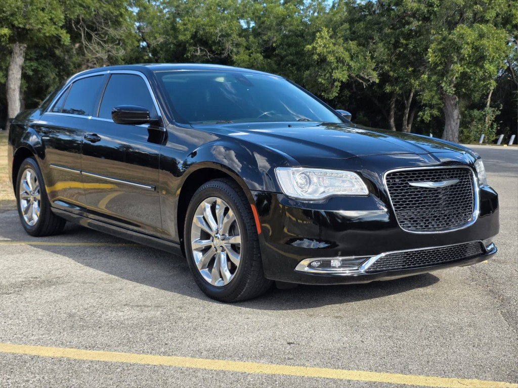 2016 Chrysler 300