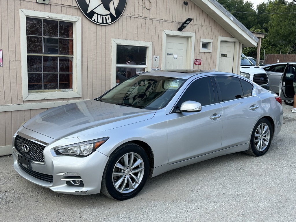 2014 Infiniti Q50