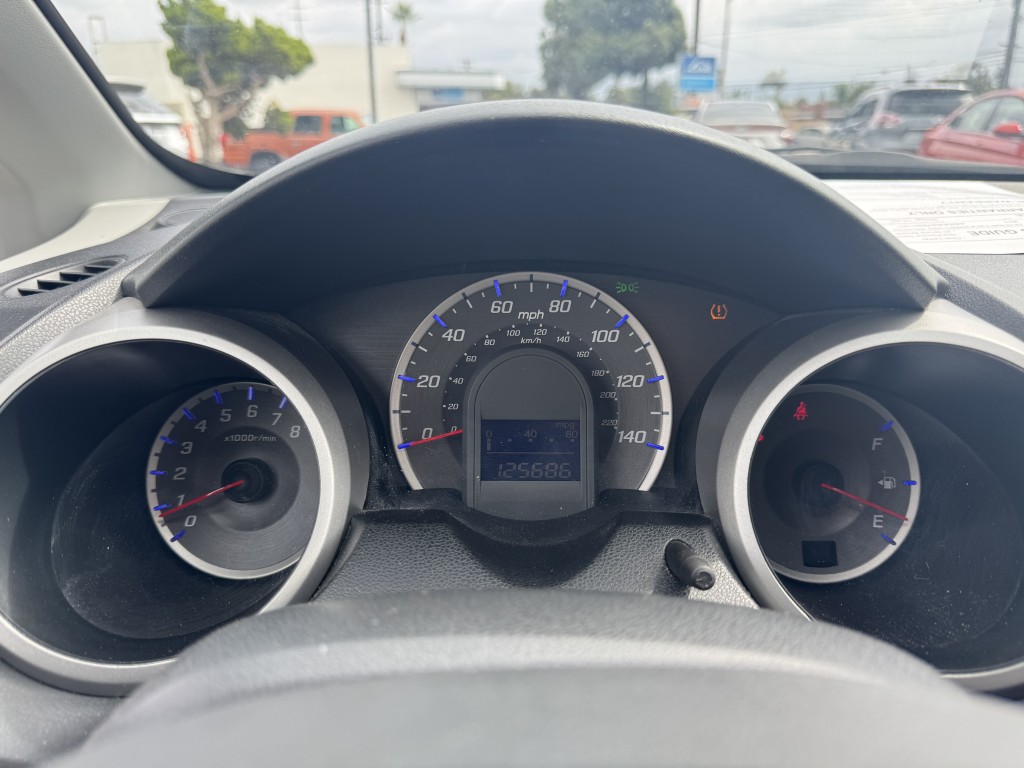 2011 Honda Fit Sport Navi photo 2