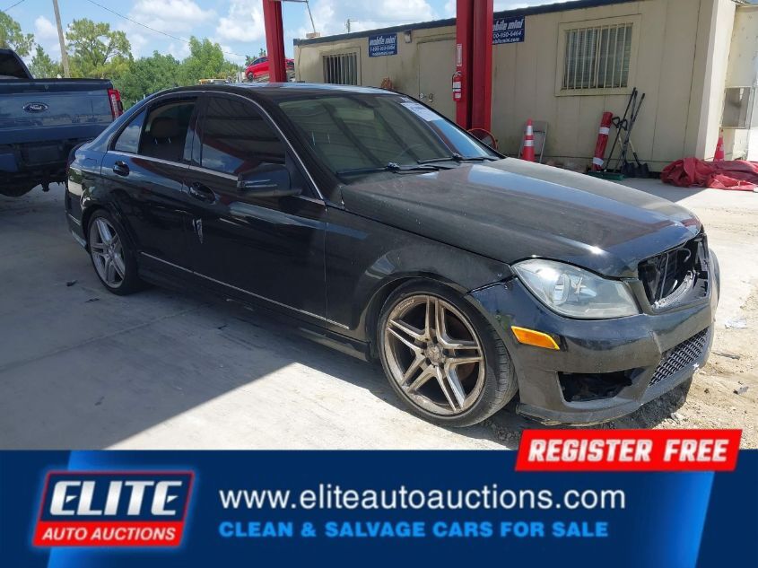 2013 MERCEDES-BENZ C 250