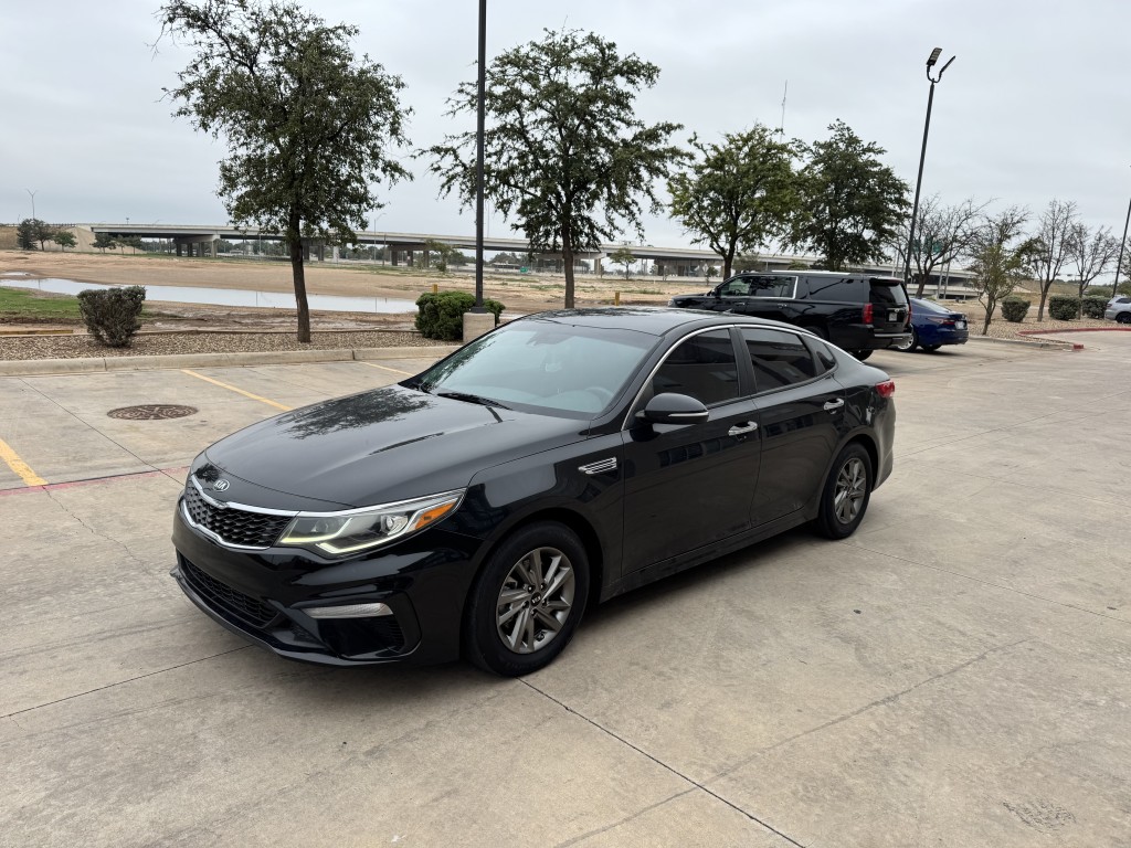 2019 KIA Optima