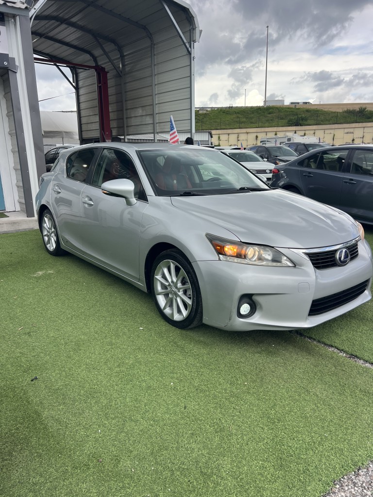 2012 Lexus CT 200h
