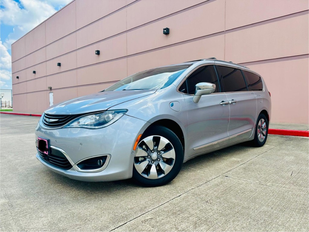 2018 Chrysler Pacifica Hybrid