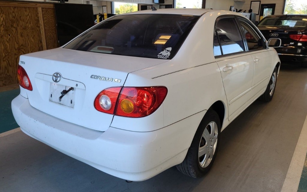 2003 Toyota Corolla