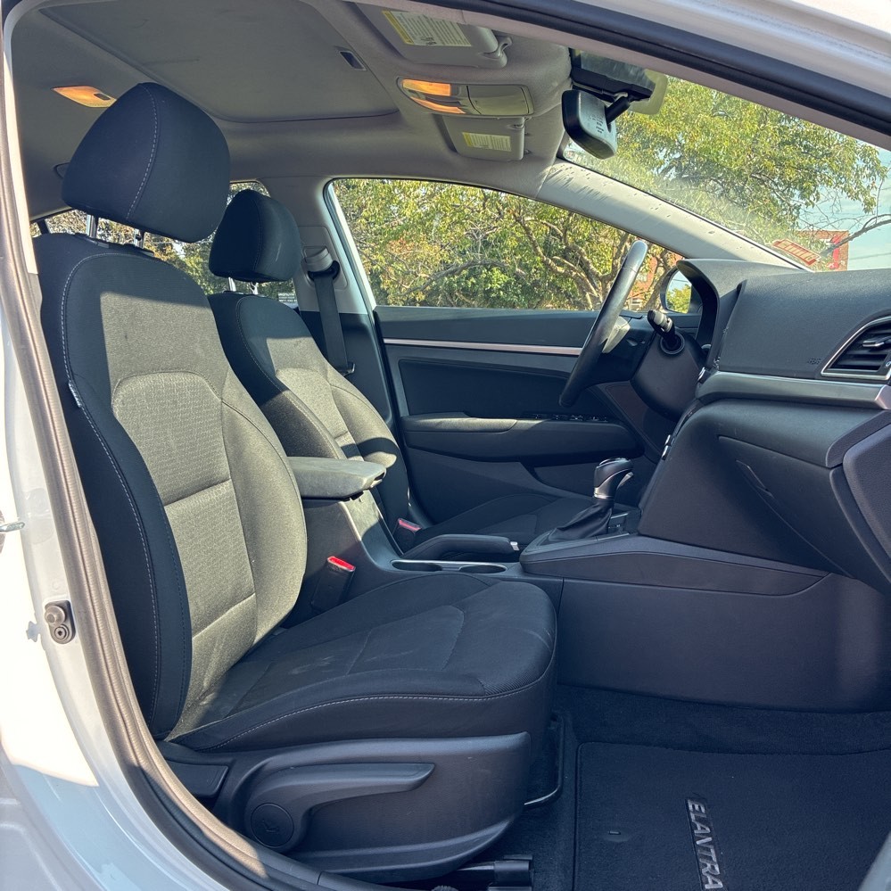 2018 Hyundai Elantra SEL Value Edition Limited photo 9