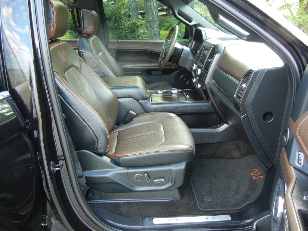 2020 Ford Expedition MAX King Ranch photo 12