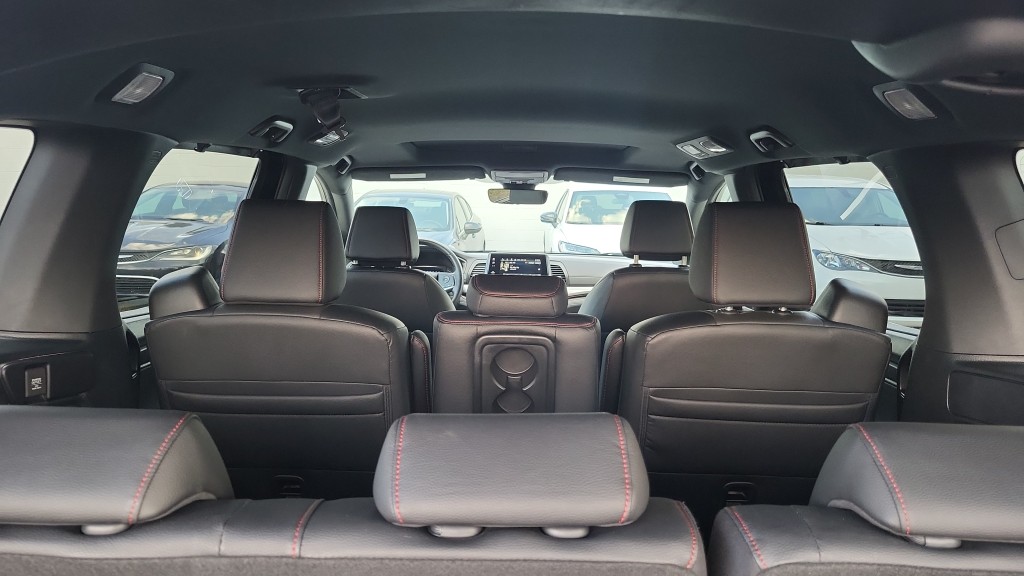 2023 Honda Odyssey photo 12