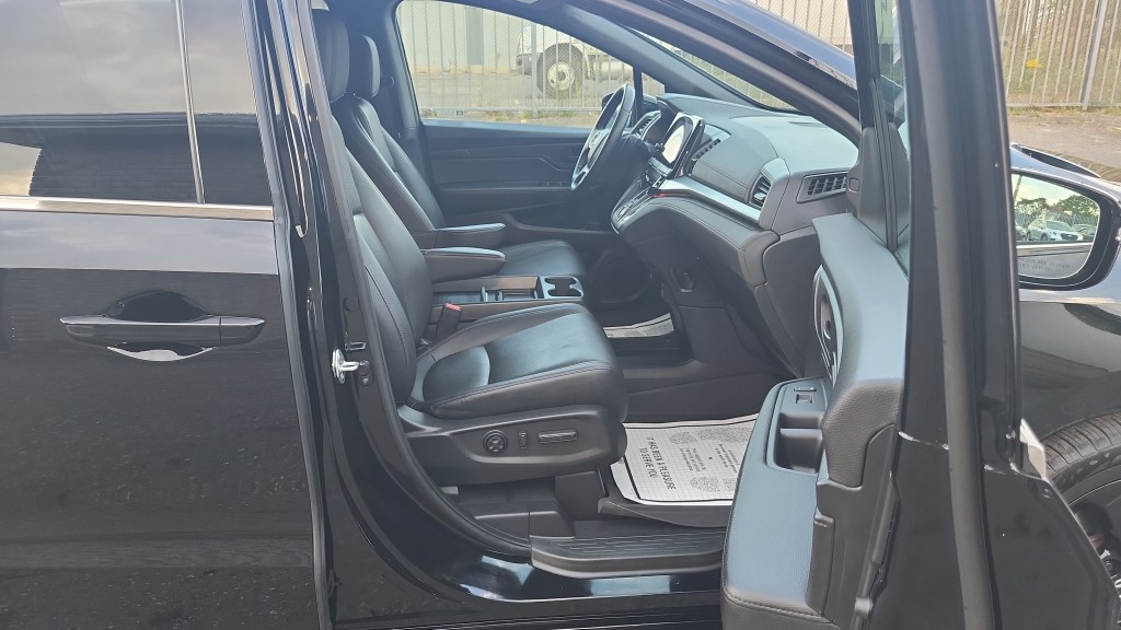 2023 Honda Odyssey photo 21