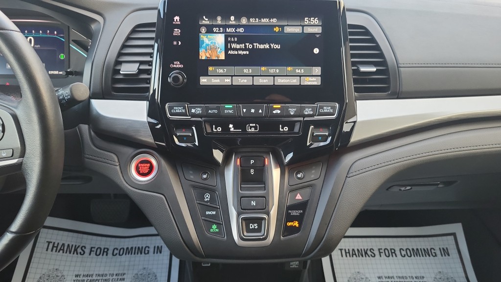 2023 Honda Odyssey photo 32