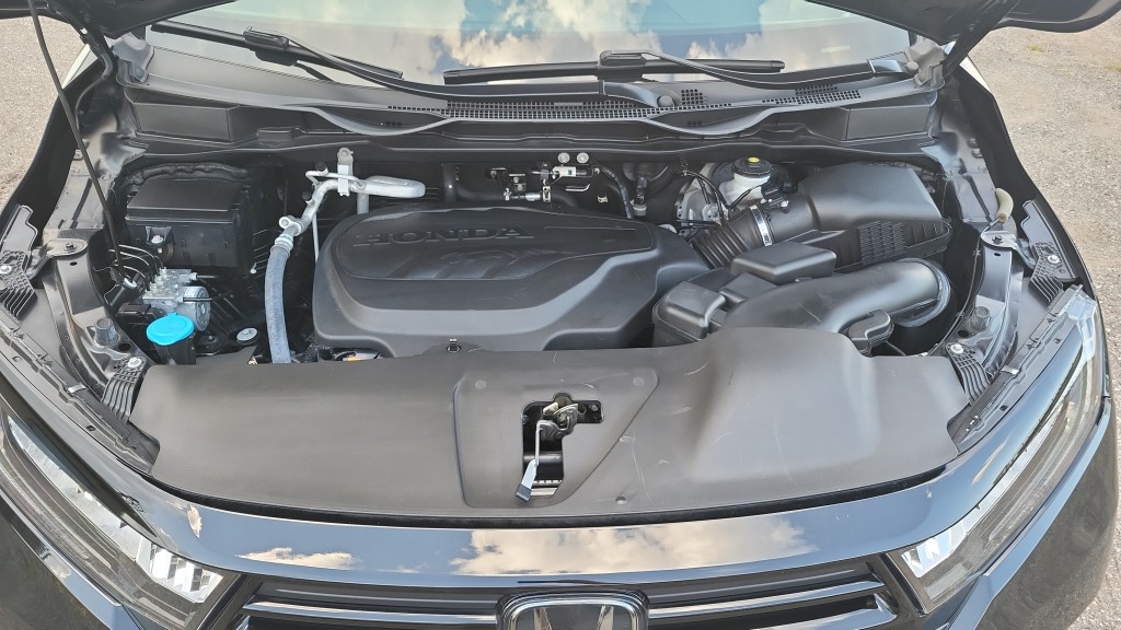 2023 Honda Odyssey photo 36
