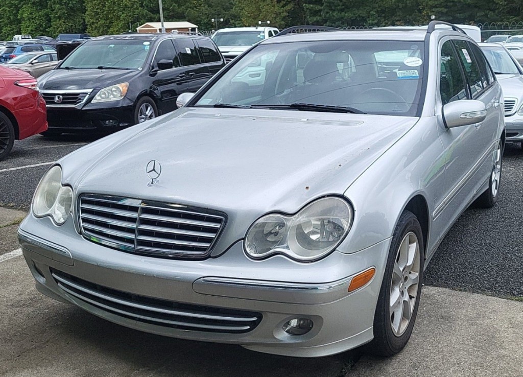2005 Mercedes-Benz C-Class