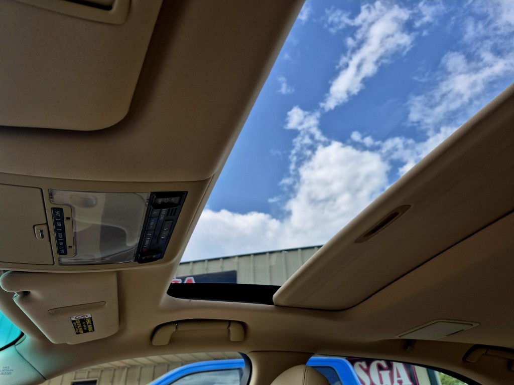2007 Lexus LS 460 L photo 13