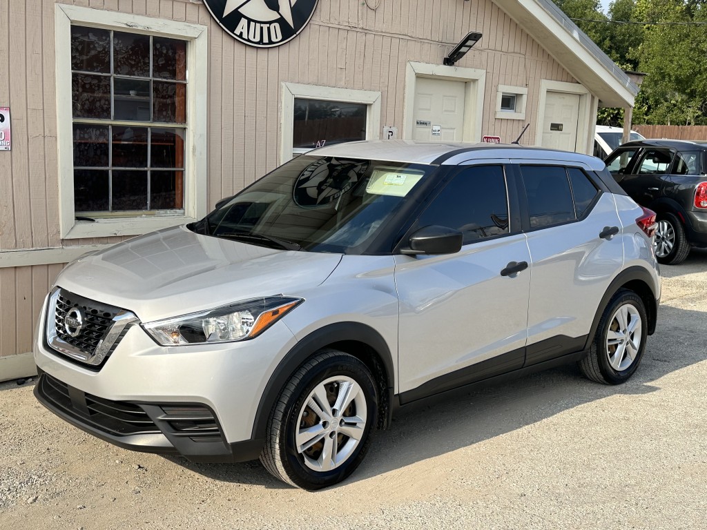 2020 Nissan Kicks