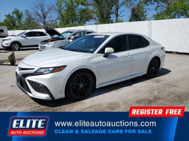 2022 TOYOTA CAMRY