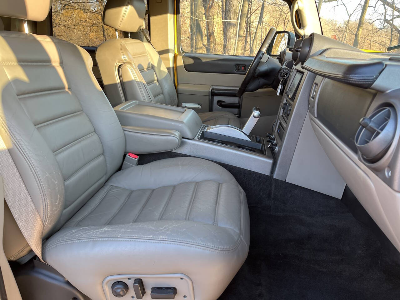 2003 Hummer H2 Base photo 16
