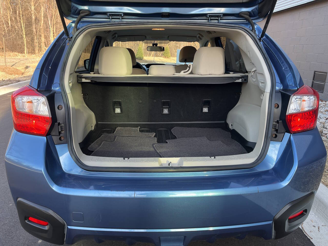 2014 Subaru Crosstrek Premium photo 17