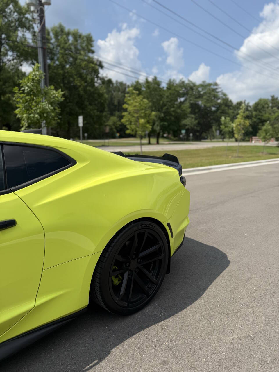 2020 Chevrolet Camaro 1LT photo 11