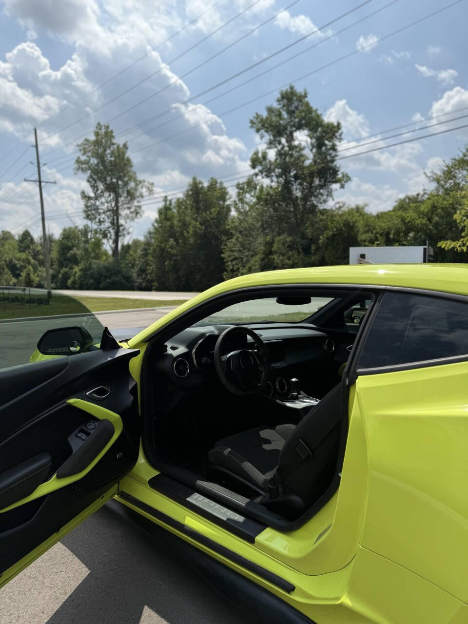 2020 Chevrolet Camaro 1LT photo 12