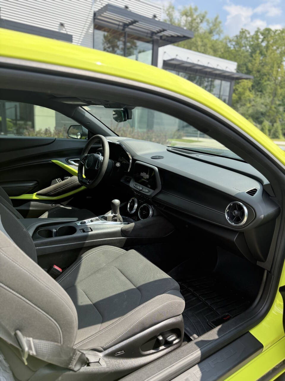 2020 Chevrolet Camaro 1LT photo 15