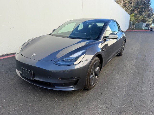 2020 Tesla Model 3 Long Range photo 4