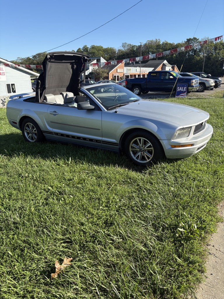 2005 Ford Mustang