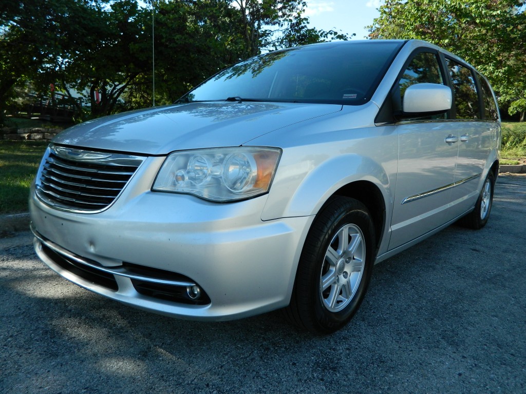 2012 Chrysler Town & Country