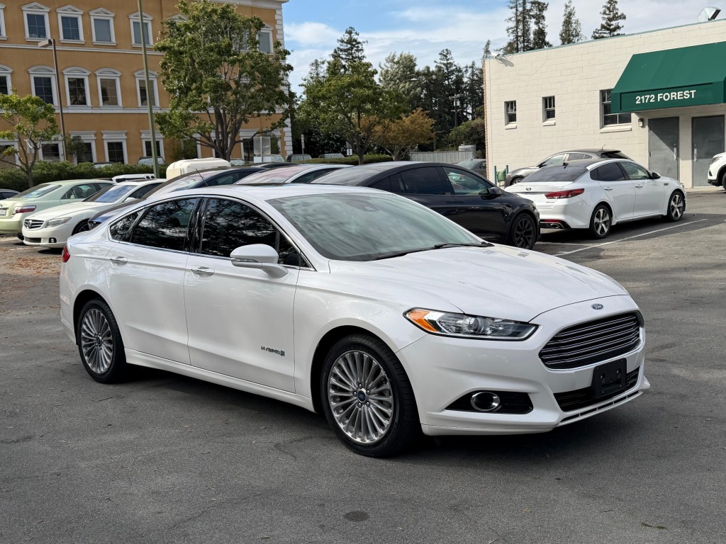 2014 Ford Fusion hybrid Titanium