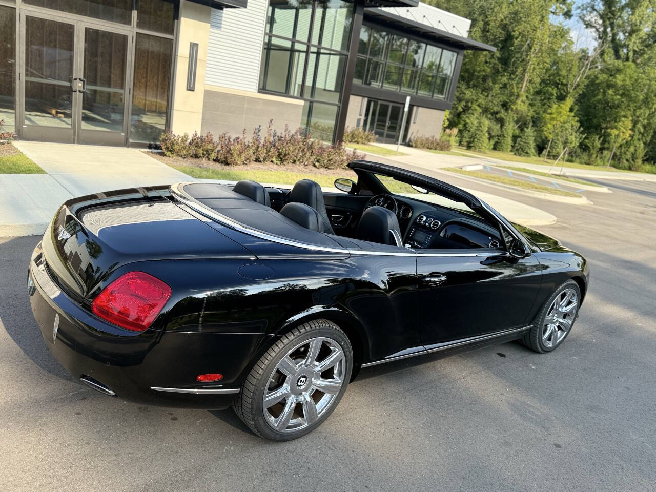 2008 Bentley Continental GTC photo 2