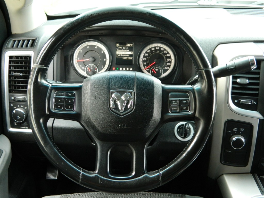 2017 Ram 2500 SLT photo 15