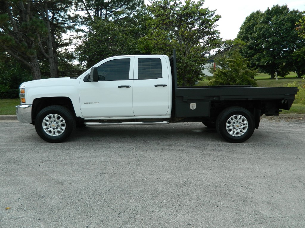 2019 Chevrolet Silverado 2500HD Work Truck photo 2