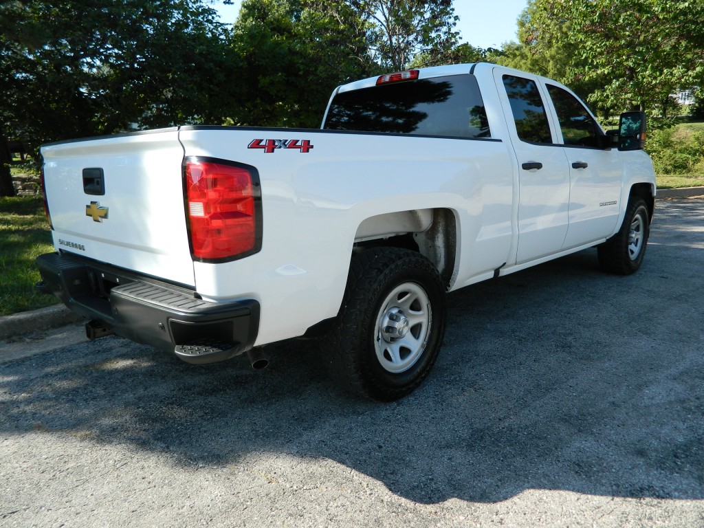 2018 Chevrolet Silverado Work Truck LS Base photo 7
