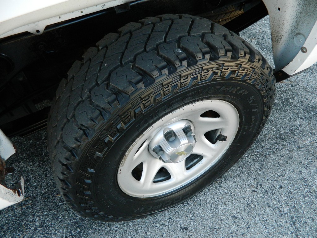 2018 Chevrolet Silverado Work Truck LS Base photo 9