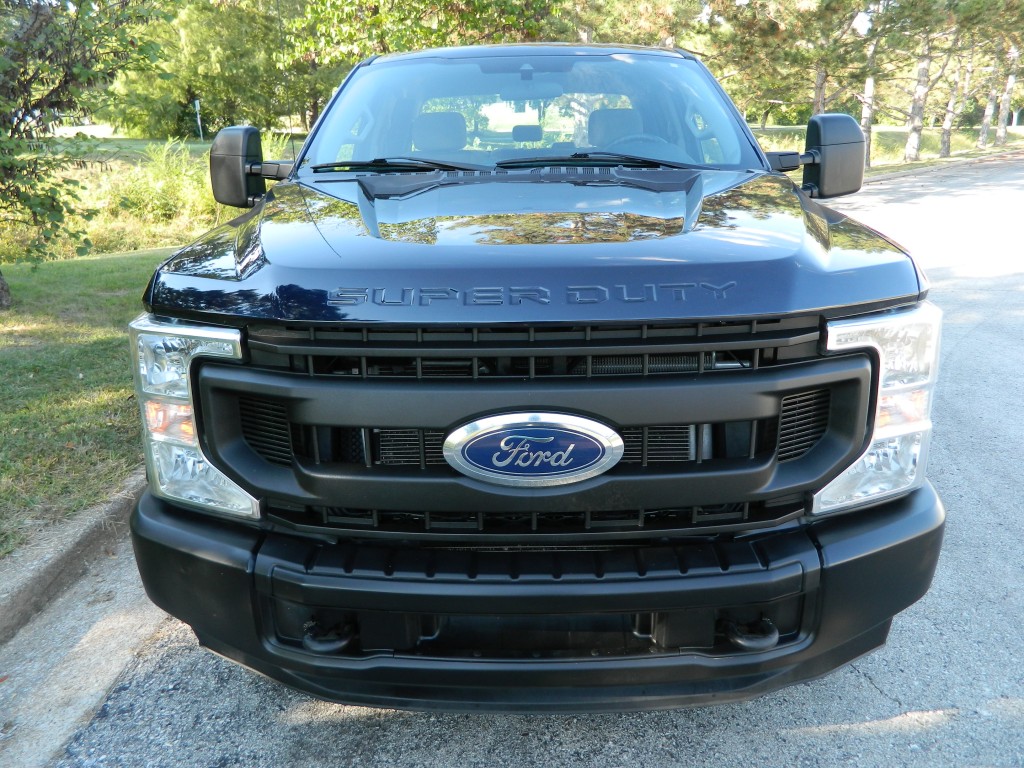 2021 Ford F-250 XL photo 2