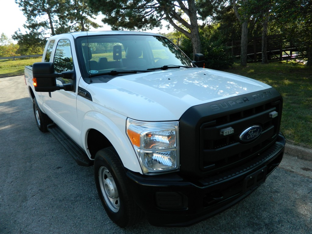 2014 Ford F-250 XL photo 3
