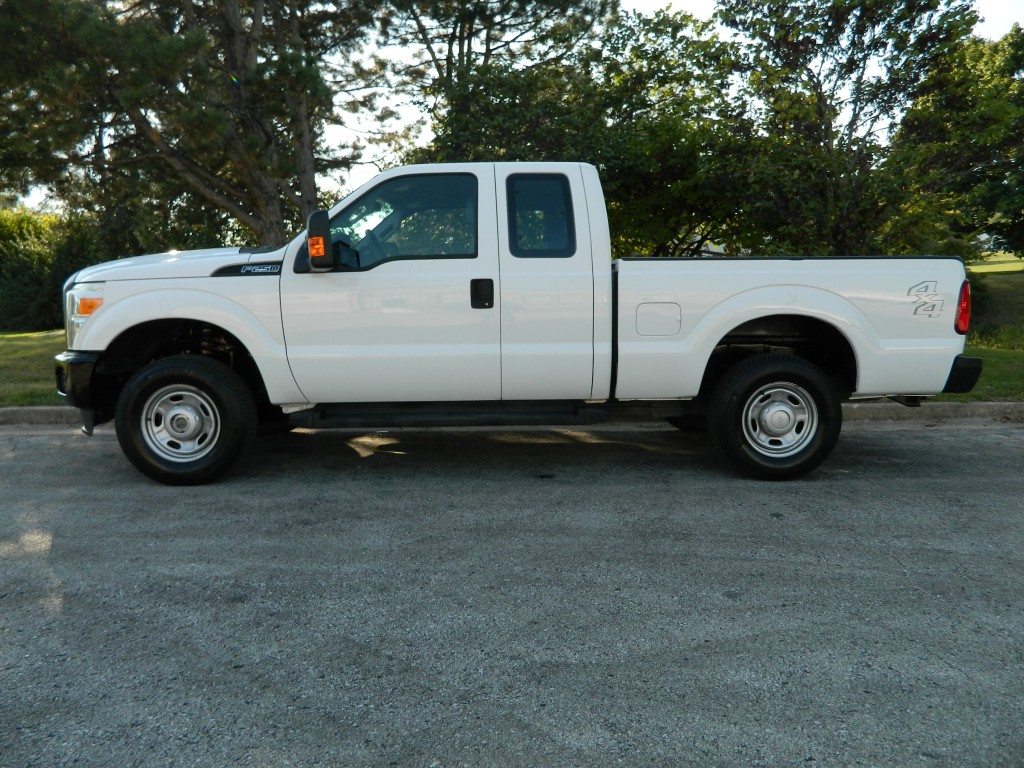 2014 Ford F-250 XL photo 4