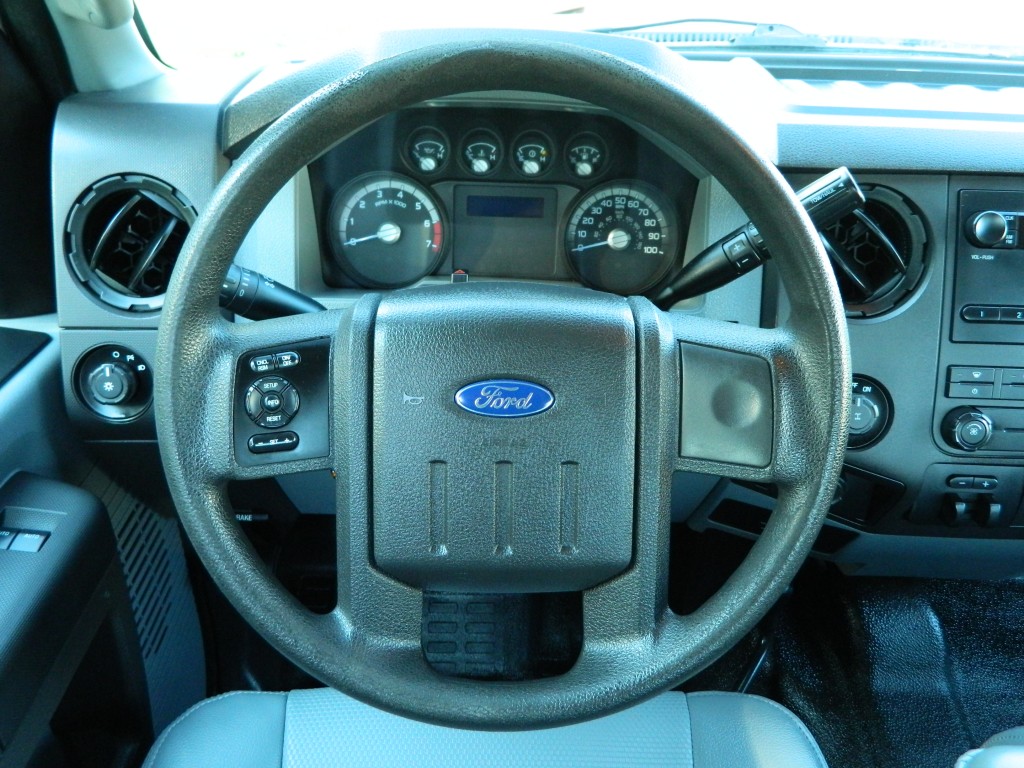 2014 Ford F-250 XL photo 17