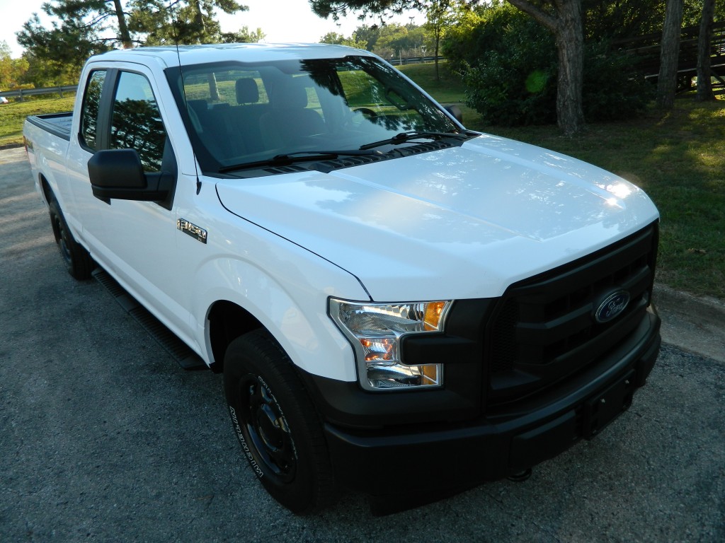 2017 Ford F-150 XL photo 3