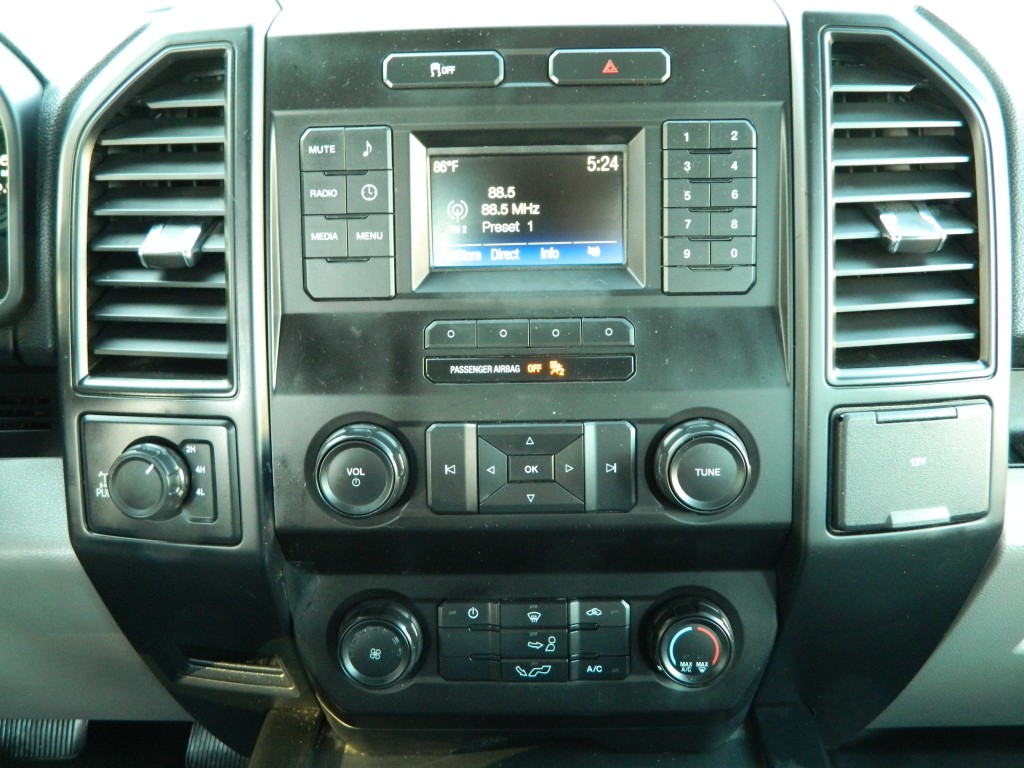 2017 Ford F-150 XL photo 14