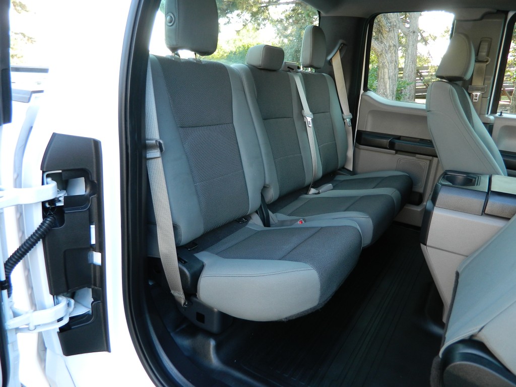 2017 Ford F-150 XL photo 19
