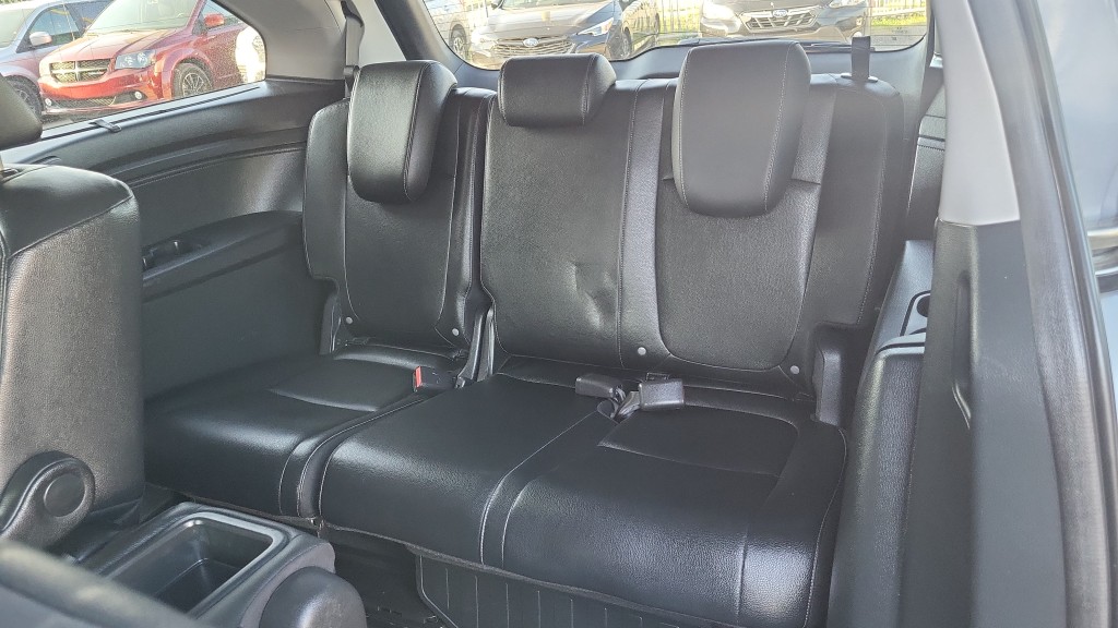 2023 Honda Odyssey Touring photo 22