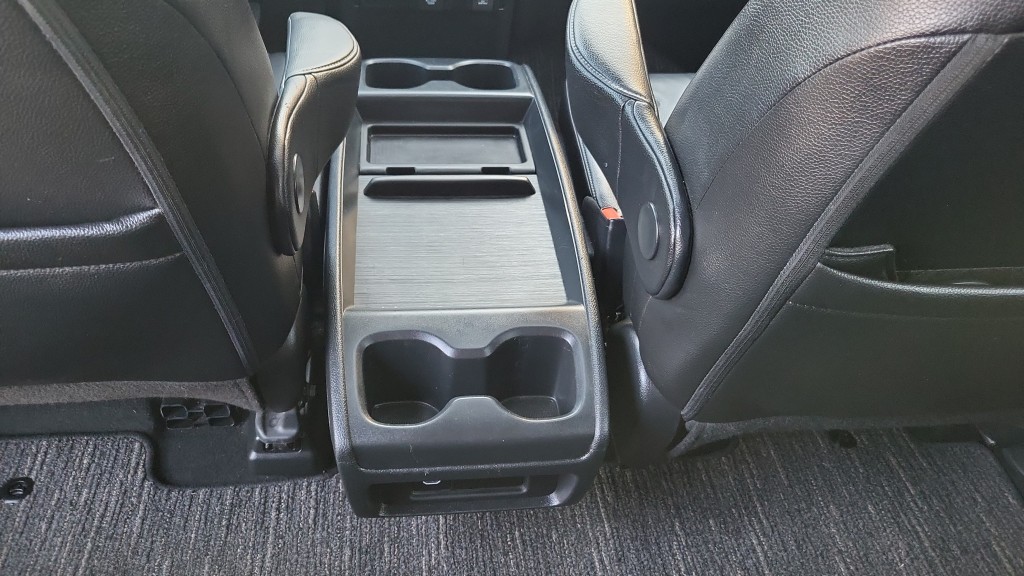 2023 Honda Odyssey Touring photo 25