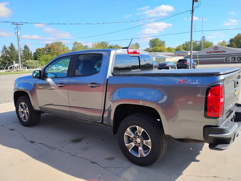 2019 Chevrolet Colorado Z71 photo 3