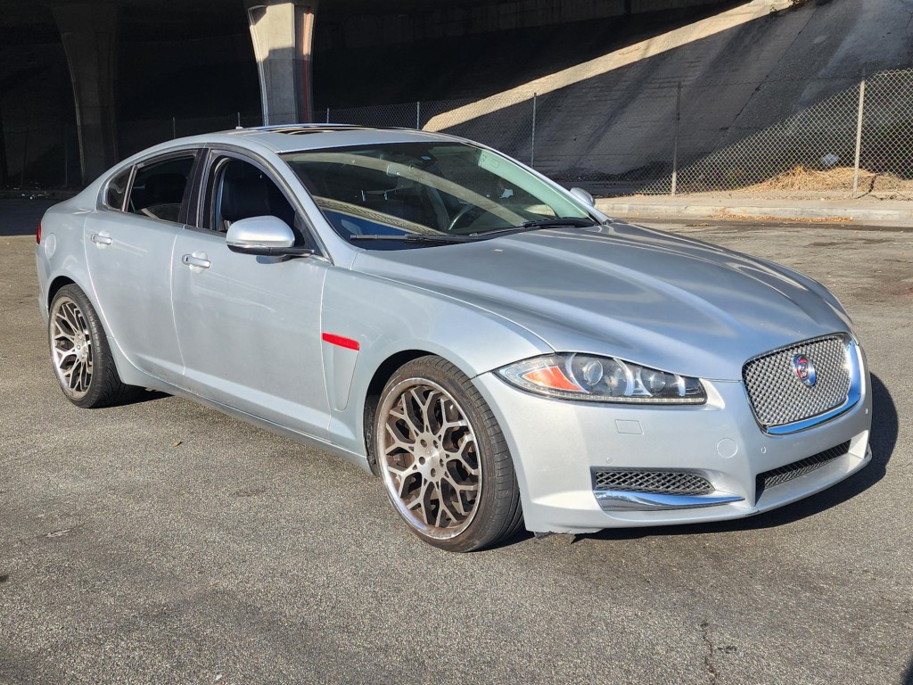 2014 Jaguar XF