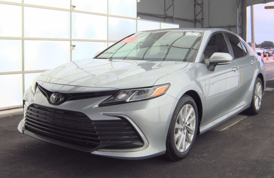 2023 TOYOTA CAMRY