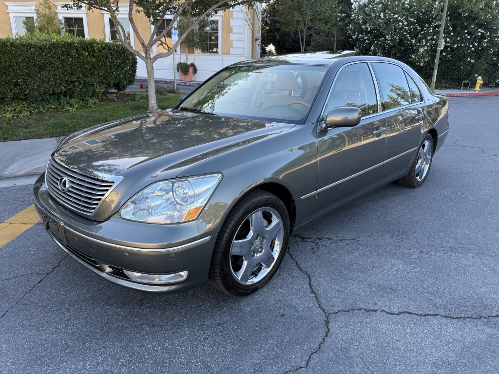 2005 Lexus LS 430